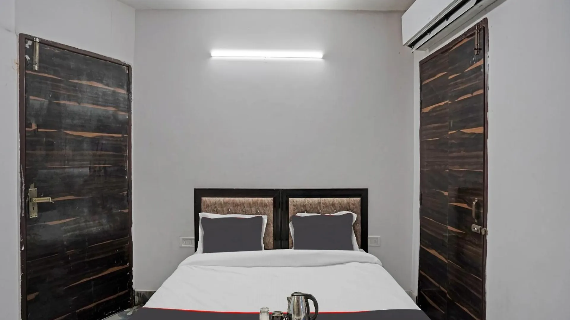 Super Hotel O Sk Residency Rohini Delhi  4*, Delhi (National Capital Territory of India) India