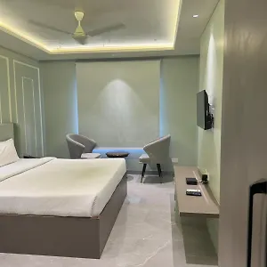 *** Hotel The Urban India